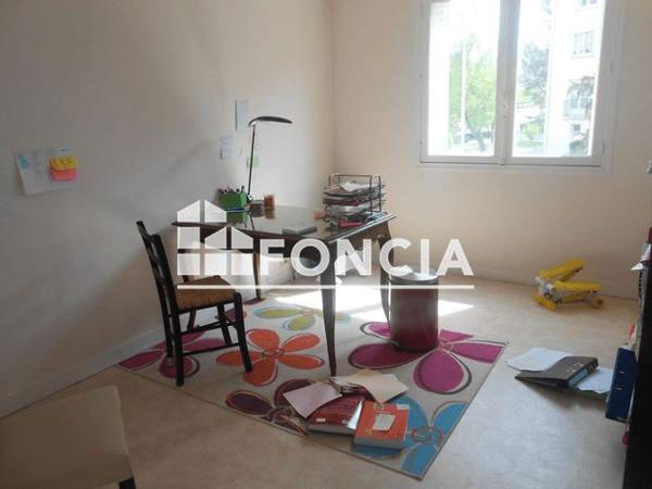 Location Appartement 3 pièces 53.59 m² - 50 RUE VICTORIEN SARDOU Limoges 87000