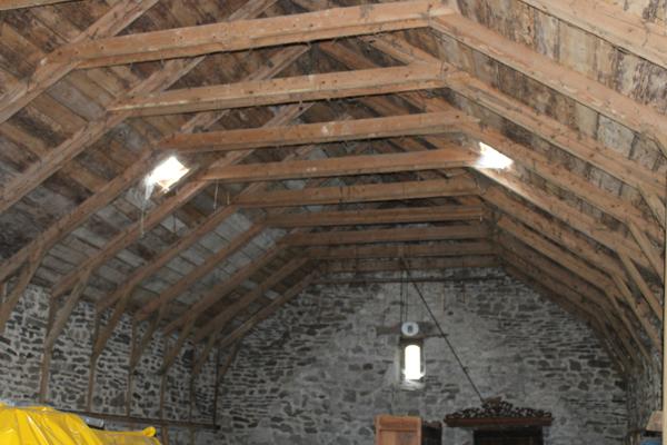 JOLIE GRANGE Menet (15400)