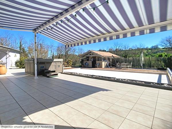 MAISON 5 CHAMBRES 171 m²+ PISCINE + JACUZZI  TERRAIN 3130 m²
