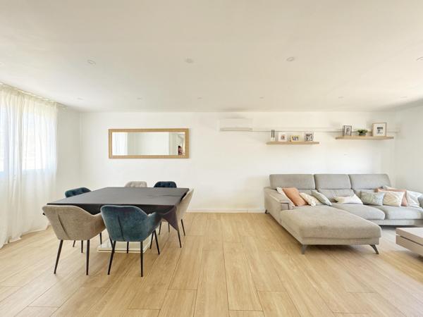 Maison rénovée dans un quartier