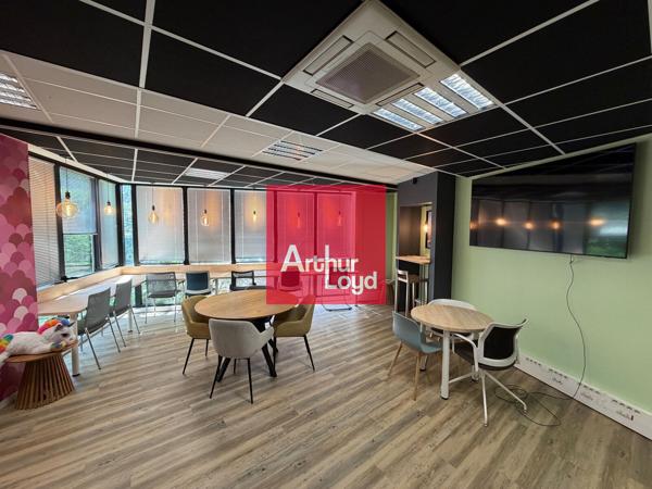 Bureaux à vendre Grenoble surface divisible dès 100 m² bureaux rénovés