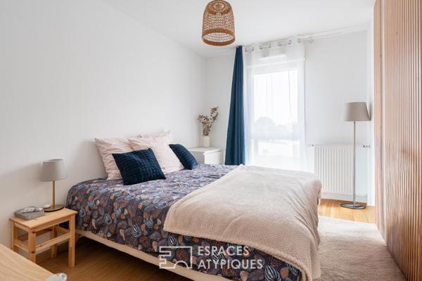 Appartement contemporain et sa terrasse suspendue aux Sorinières