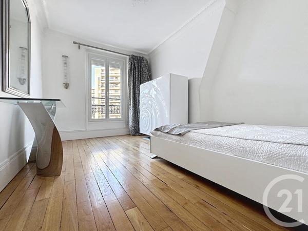 Appartement F4 à vendre  4 pièces - 88 m2 PARIS - 75012