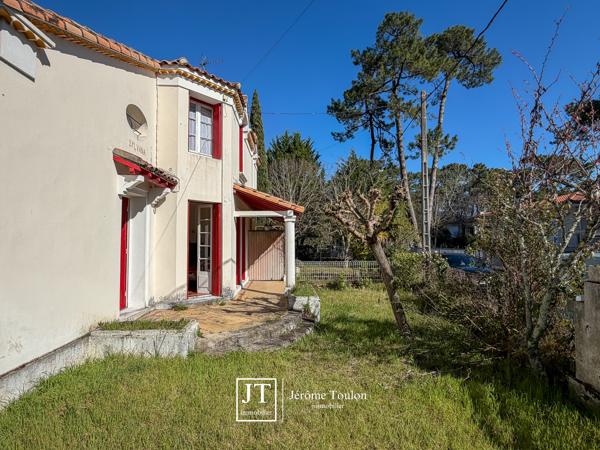 Maison
                                                                                                                                                                                                                                                                                                                        5 pièce(s)                                                                                                                                                                                                          4 chambre(s)                                                                                                                                                                                                          115  m²