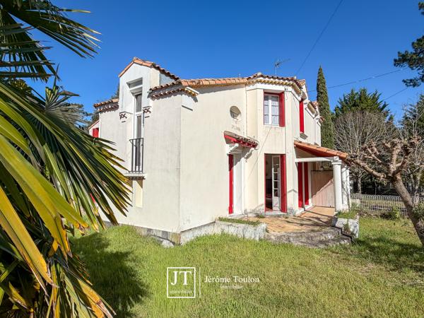 Maison
                                                                                                                                                                                                                                                                                                                        5 pièce(s)                                                                                                                                                                                                          4 chambre(s)                                                                                                                                                                                                          115  m²