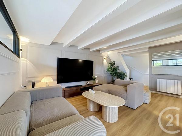 Maison à vendre  6 pièces - 149 m 2   LE RELECQ KERHUON  - 29