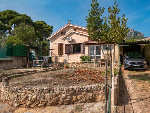 Charmante villa aux 4 chemins des Routes