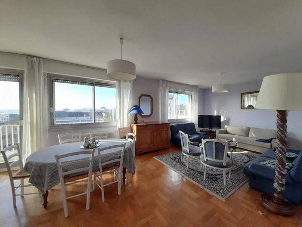 Appartement à louer 4 pièces 117.81m² Limoges (87000)