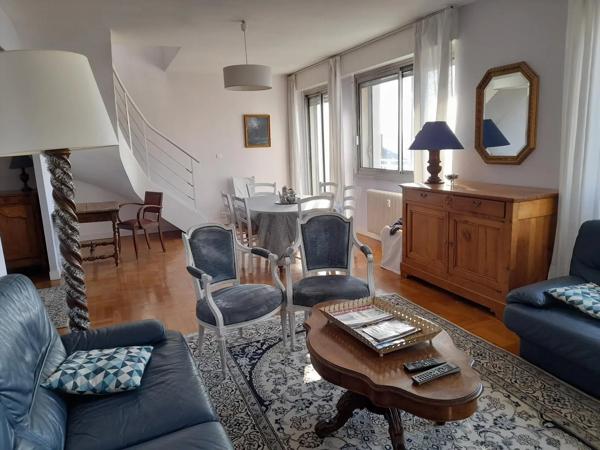 Appartement à louer 4 pièces 117.81m² Limoges (87000)