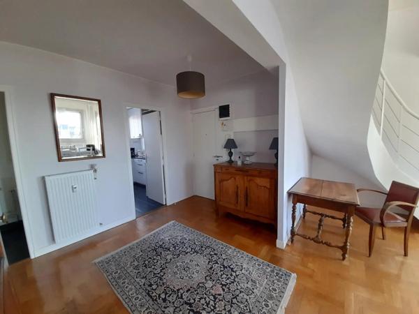 Appartement à louer 4 pièces 117.81m² Limoges (87000)