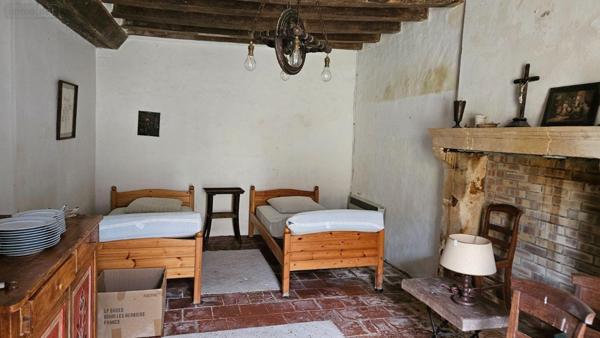 Corps de ferme à vendre à Louplande dans la Sarthe (72210), ref : HB-1665