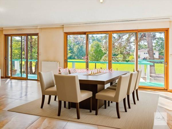 Maison à vendre 9 pièces de 210 m²