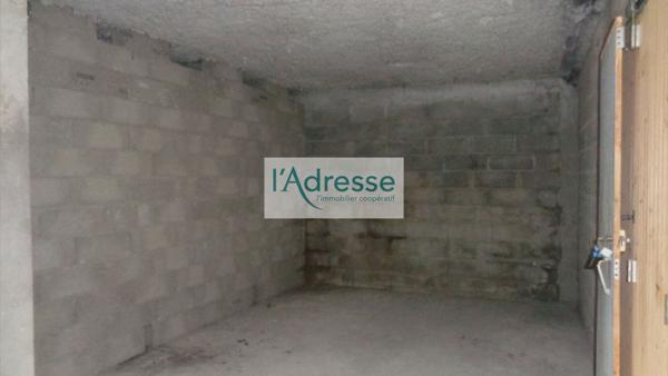 Box LONGJUMEAU 12 m²