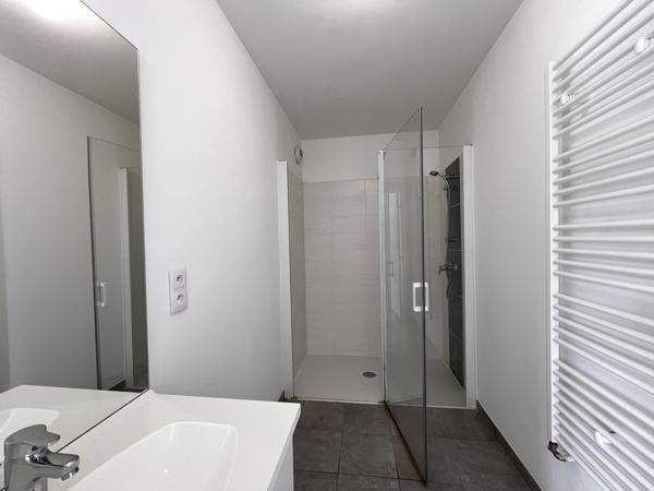 Appartement
                                                                                                                                                                                                                                                                                                                        2 pièce(s)                                                                                                                                                                                                          1 chambre(s)                                                                                                                                                                                                          44.12  m²