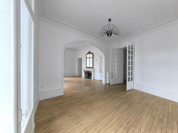 HYPER CENTRE - APPARTEMENT T5