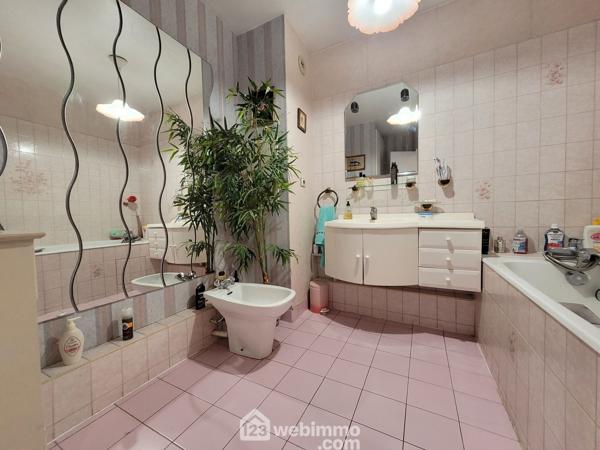 Duplex 109.07 m² à Antony 92160