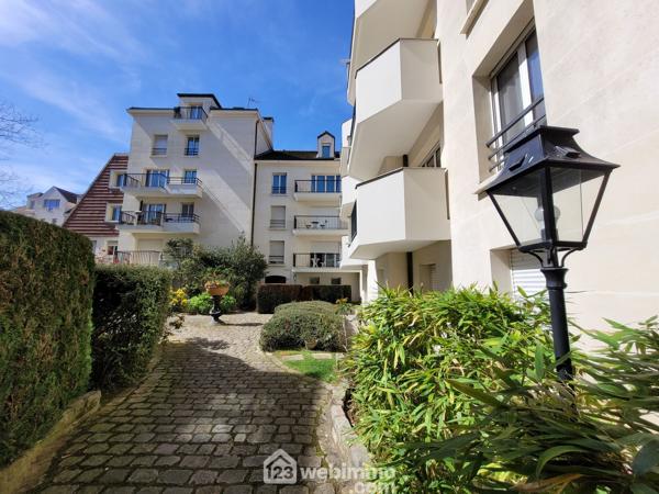 Duplex 109.07 m² à Antony 92160
