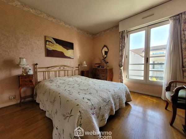 Duplex 109.07 m² à Antony 92160