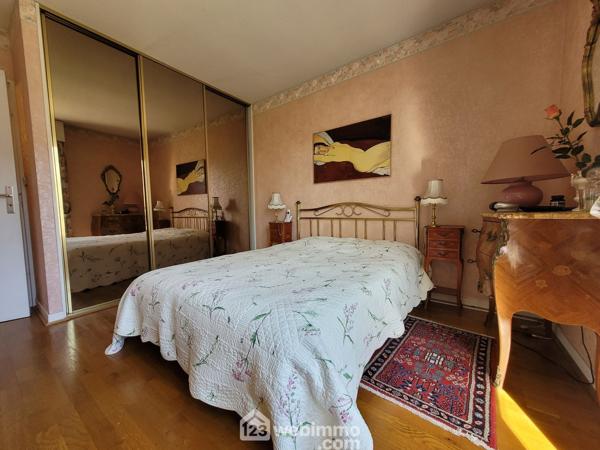 Duplex 109.07 m² à Antony 92160
