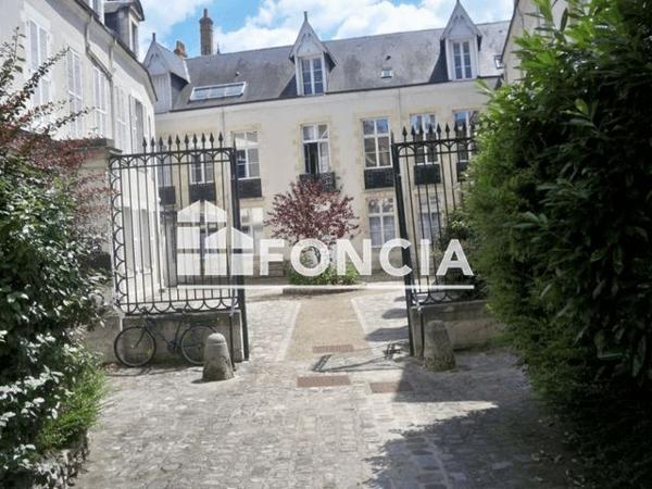 Location Appartement 2 pièces 39.19 m² - 11 RUE D'ESCURES Orleans 45000