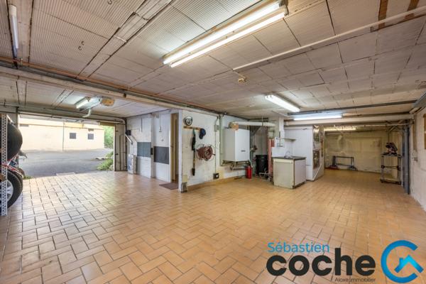 Vénissieux (69200) Villa 126m² + garage 76m² Vénissieux