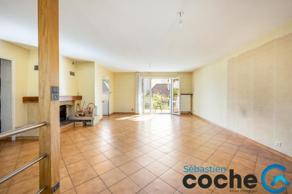 Vénissieux (69200) Villa 126m² + garage 76m² Vénissieux