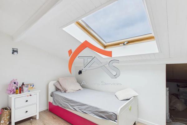 Vente                                                      Maison
                        
                     5 pièces                      147 m2                     à Sorbiers
