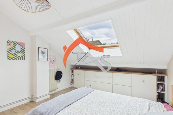 Vente                                                      Maison
                        
                     5 pièces                      147 m2                     à Sorbiers