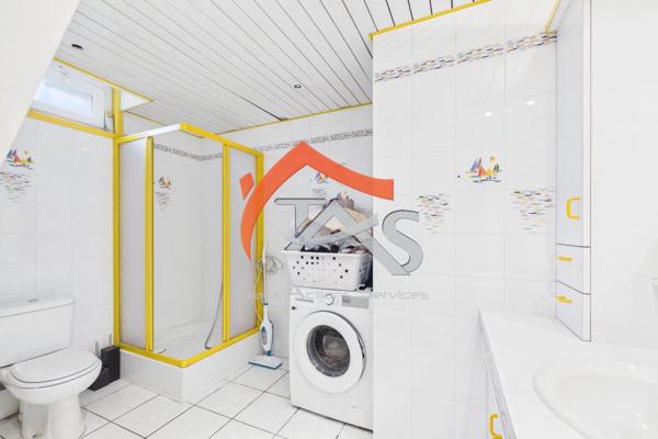 Vente                                                      Maison
                        
                     5 pièces                      147 m2                     à Sorbiers