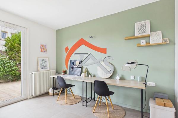 Vente                                                      Maison
                        
                     5 pièces                      147 m2                     à Sorbiers