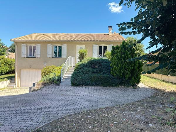 Maison de 90 m² avec sous-sol complet sur un terrain constructible de 1125 m²