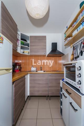 Parking + appartement