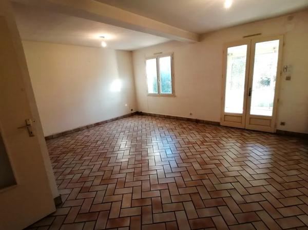 A saisir dans un secteur très prisé aux portes de POITIERS
