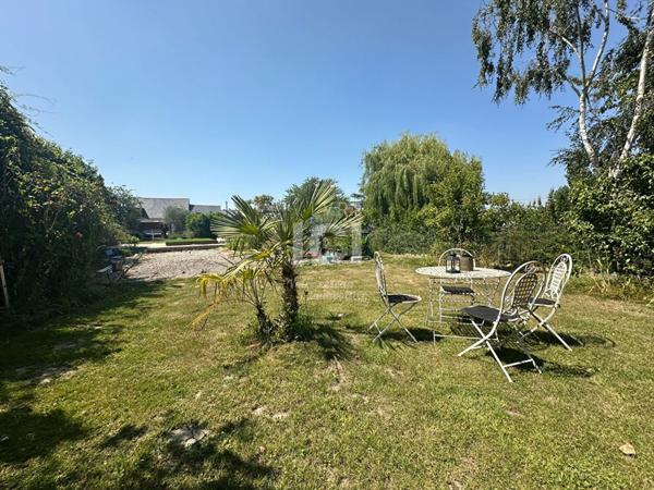 Charmante maison ancienne avec jardin et dépendance