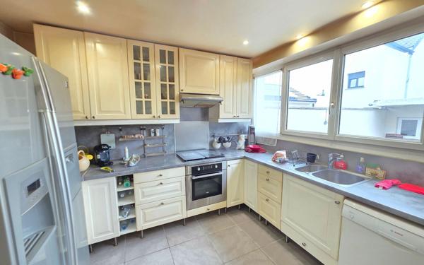 Maison à vendre    4 pièces • 90 m2 Sartrouville