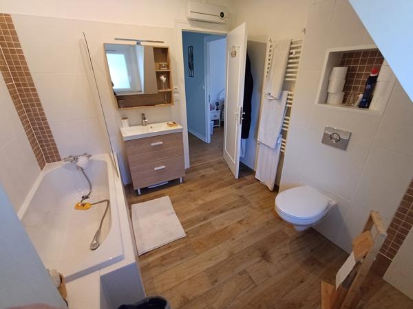 Plougasnou (29630) Plougasnou 5 mn Terenez, belle maison traditionnelle entièrement rénovée sur 3500 m2 de parc arboré.