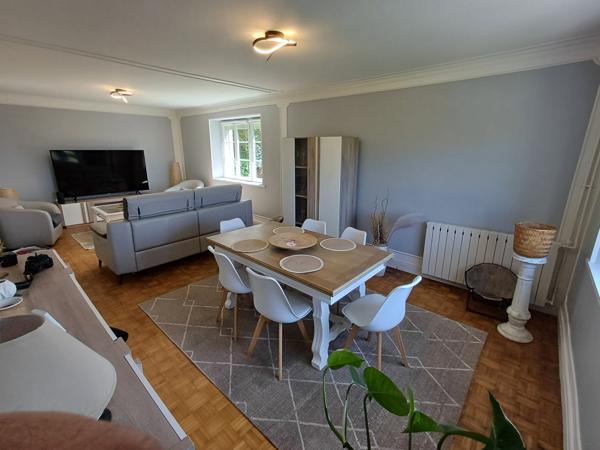 Plougasnou (29630) Plougasnou 5 mn Terenez, belle maison traditionnelle entièrement rénovée sur 3500 m2 de parc arboré.