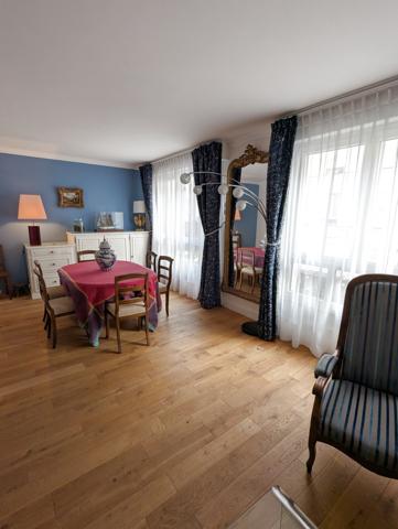 Boulogne-Billancourt (92100) vaste T2 lumineux - 65m² - au coeur de SILLY-GALLIENI - cave - parking