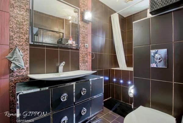 À Vendre : maison rénovée 3 chambres avec garage - 6 pièces pour 107m2 à Liverdun