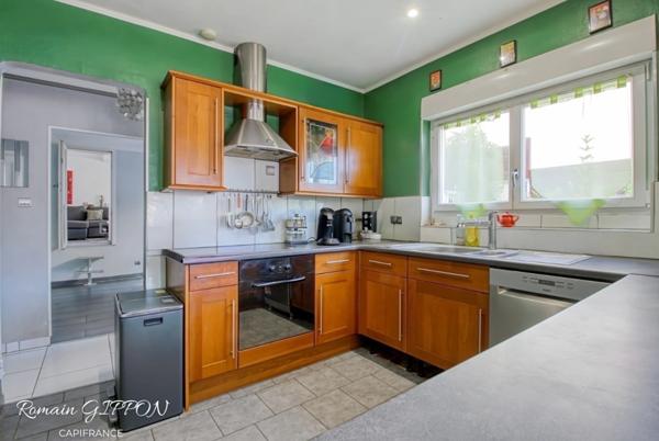 À Vendre : maison rénovée 3 chambres avec garage - 6 pièces pour 107m2 à Liverdun