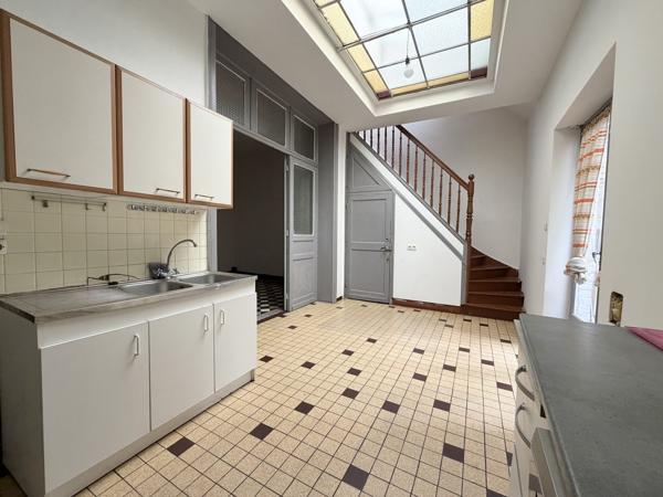 MAISON DE CARACTÈRE DE 125M2 À RÉNOVER – ROUBAIX