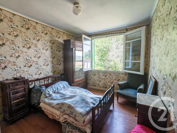 Maison à vendre  5 pièces - 113 m 2   FOIX  - 09