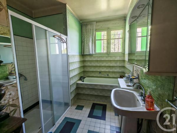 Maison à vendre  5 pièces - 113 m 2   FOIX  - 09