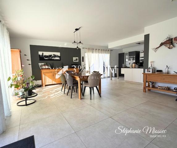 Maison 6 pièce(s) 4 chambre(s) 139 m²