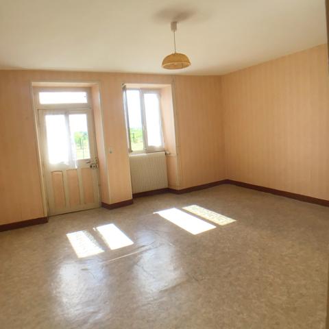 Ste Colombe-sur-Seine, maison de 1847 à rénover , avec terrain de 1400m² Sainte-Colombe-sur-Seine (21400)