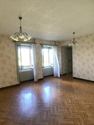 Ste Colombe-sur-Seine, maison de 1847 à rénover , avec terrain de 1400m² Sainte-Colombe-sur-Seine (21400)