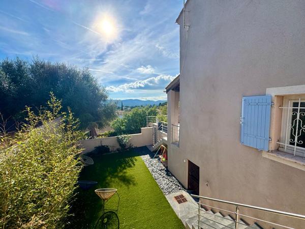 Maison à vendre 4 pièces à Bormes-les-mimosas