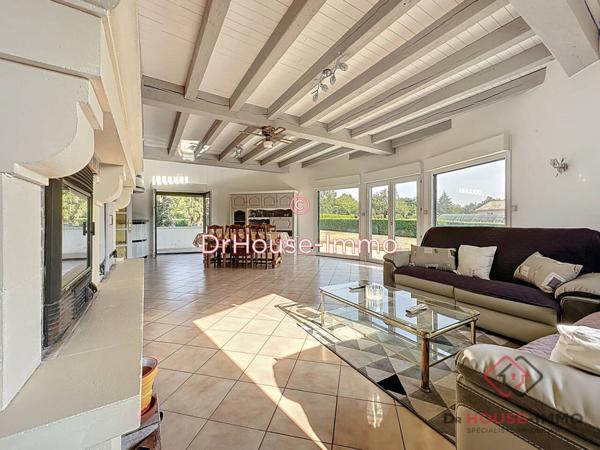 Maison à vendre 7 pièces de 272 m²