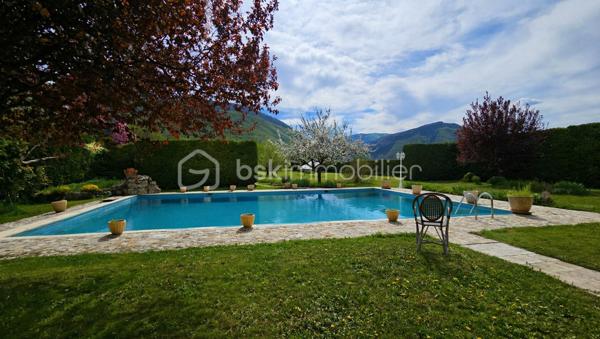 Maison de 215 m²