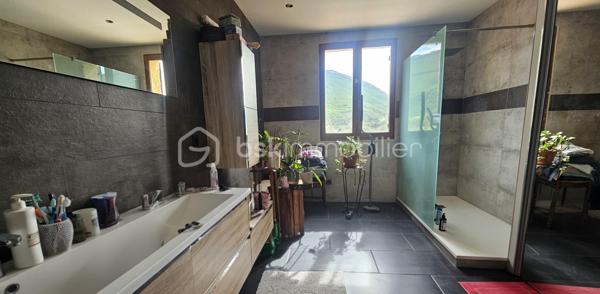Maison de 215 m²